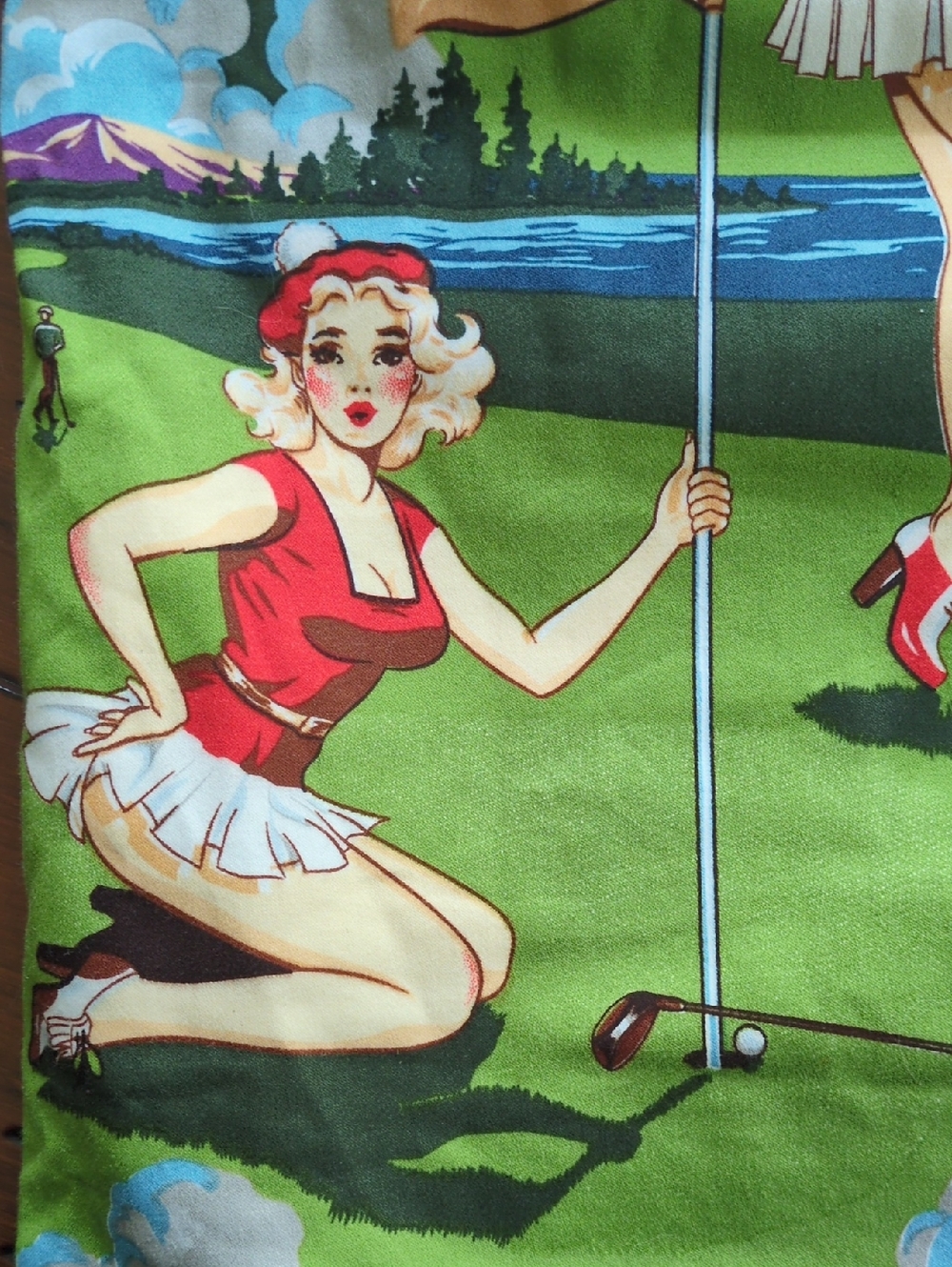 Loudmouth Ladies | Birds of Paradise Retro Pinup Print Women's Golf Skort/Skirt - Picture 3 of 12